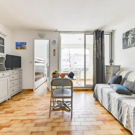 Avant Port Appartement *